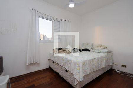 Casa à venda com 500m², 3 quartos e 4 vagas Casa à venda com 500m², 3 quartos e 4 vagasQuarto 2