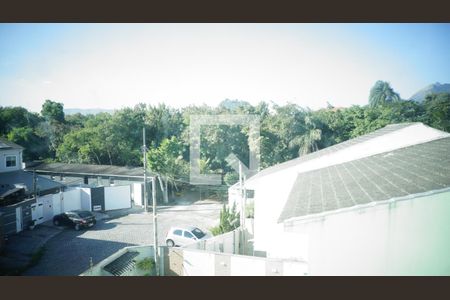 Apartamento à venda com 80m², 2 quartos e 1 vagaVISTA - AREA DE SERVIÇO