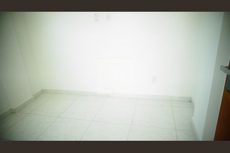 Apartamento à venda com 80m², 2 quartos e 1 vagaQUARTO 2