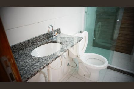 Apartamento à venda com 80m², 2 quartos e 1 vagaBANHEIRO