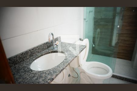 Apartamento à venda com 80m², 2 quartos e 1 vagaBANHEIRO