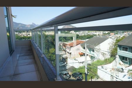 Varanda de apartamento à venda com 1 quarto, 77m² em Freguesia (jacarepaguá), Rio de Janeiro