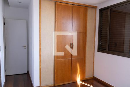 Apartamento para alugar com 180m², 4 quartos e 3 vagasSuíte