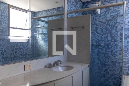Apartamento para alugar com 180m², 4 quartos e 3 vagasBanheiro da Suíte