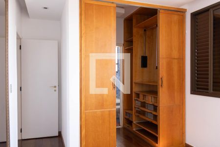Apartamento para alugar com 180m², 4 quartos e 3 vagasSuíte