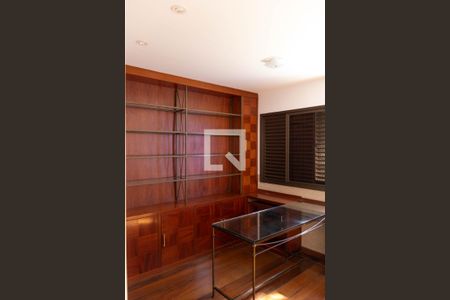 Apartamento para alugar com 180m², 4 quartos e 3 vagasQuarto 3