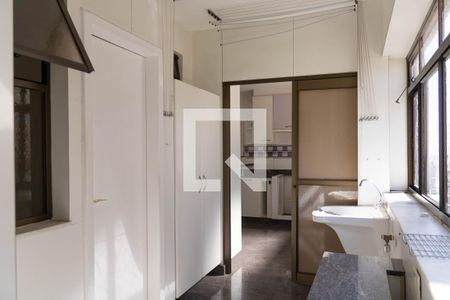 Apartamento para alugar com 180m², 4 quartos e 3 vagasÁrea de Serviço