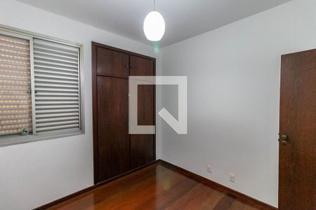 Apartamento para alugar com 200m², 4 quartos e 2 vagas Apartamento para alugar com 200m², 4 quartos e 2 vagasQuarto 3