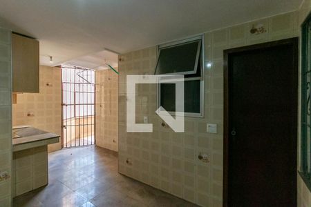 Apartamento para alugar com 200m², 4 quartos e 2 vagas Apartamento para alugar com 200m², 4 quartos e 2 vagasCozinha