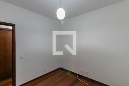 Apartamento para alugar com 200m², 4 quartos e 2 vagas Apartamento para alugar com 200m², 4 quartos e 2 vagasQuarto 3