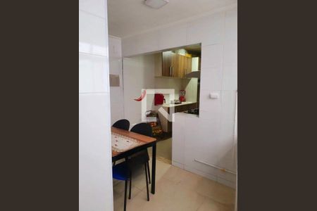 Apartamento à venda com 100m², 2 quartos e 1 vaga