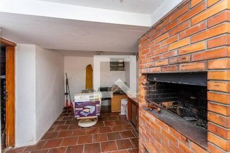 Casa à venda com 3 quartos, 300m² em Petrópolis, Porto Alegre