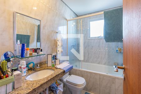 Apartamento à venda com 156m², 3 quartos e 3 vagasBanheiro da Suíte 1