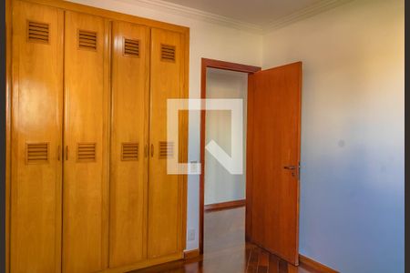 Apartamento à venda com 143m², 3 quartos e 3 vagas Apartamento à venda com 143m², 3 quartos e 3 vagasQuarto 1