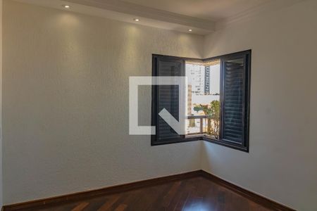 Apartamento à venda com 143m², 3 quartos e 3 vagas Apartamento à venda com 143m², 3 quartos e 3 vagasQuarto 3