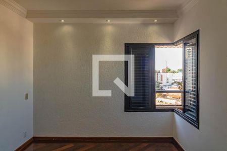 Apartamento à venda com 143m², 3 quartos e 3 vagas Apartamento à venda com 143m², 3 quartos e 3 vagasQuarto 3