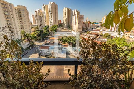Apartamento à venda com 143m², 3 quartos e 3 vagas Apartamento à venda com 143m², 3 quartos e 3 vagasVista
