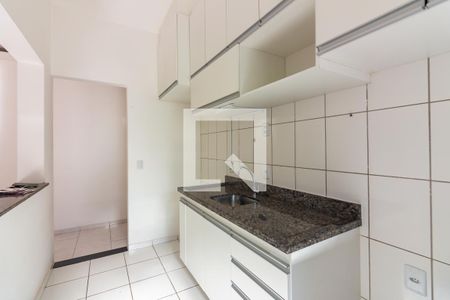 Cozinha de apartamento para alugar com 2 quartos, 52m² em Jardim Roberto, Osasco
