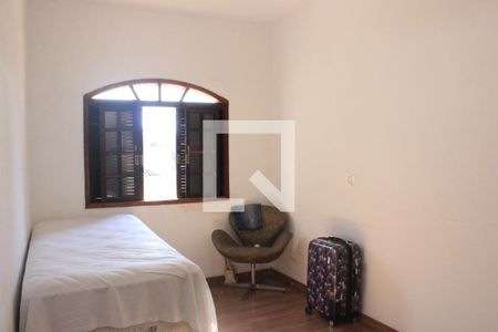 Casa à venda com 140m², 4 quartos e 3 vagasQuarto 1