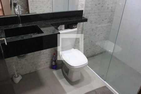 Casa à venda com 140m², 4 quartos e 3 vagasBanheiro 2