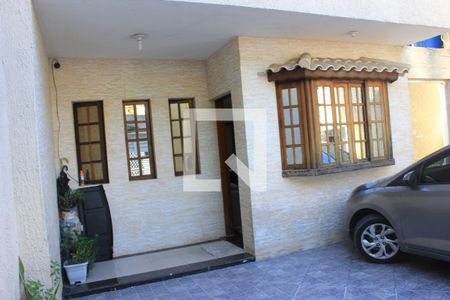 Casa à venda com 140m², 4 quartos e 3 vagasGaragem