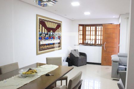 Sala de casa à venda com 4 quartos, 140m² em Jardim Santa Clara, Guarulhos