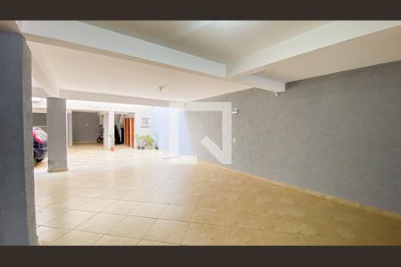 Apartamento à venda com 55m², 2 quartos e 1 vaga Apartamento à venda com 55m², 2 quartos e 1 vagaGaragem