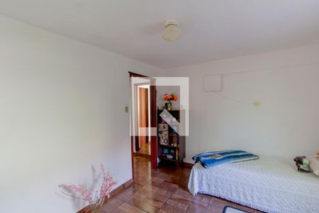 Quarto 2 de casa à venda com 5 quartos, 180m² em Parque Cisper, São Paulo