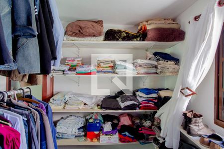 Quarto 1 de casa à venda com 5 quartos, 180m² em Parque Cisper, São Paulo