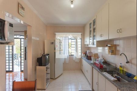 Casa à venda com 181m², 3 quartos e 4 vagasCozinha