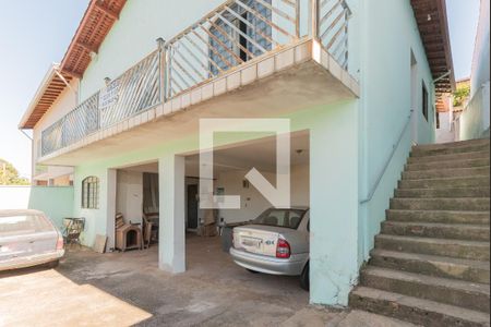 Casa à venda com 181m², 3 quartos e 4 vagasGaragem