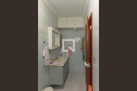 Casa à venda com 181m², 3 quartos e 4 vagasBanheiro da Suíte