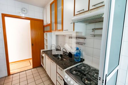 Apartamento à venda com 78m², 3 quartos e 2 vagasCozinha - Armários