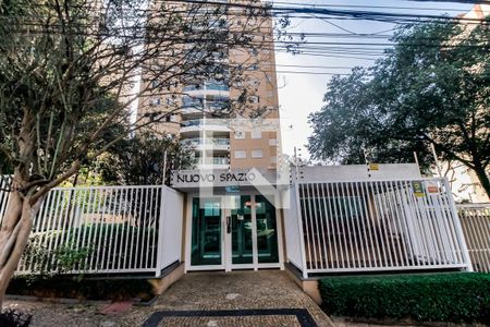 Apartamento à venda com 78m², 3 quartos e 2 vagasFachada e portaria