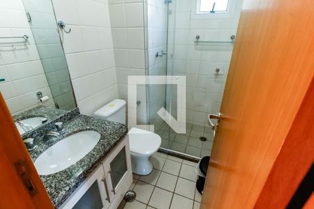 Apartamento à venda com 78m², 3 quartos e 2 vagasBanheiro da Suíte