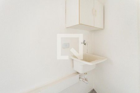 Studio para alugar com 35m², 1 quarto e sem vaga Studio para alugar com 35m², 1 quarto e sem vagaÁrea de serviço