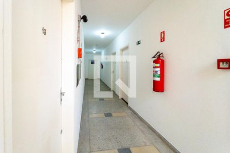 Studio para alugar com 35m², 1 quarto e sem vaga Studio para alugar com 35m², 1 quarto e sem vagaHall social