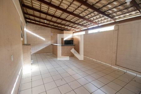 Apartamento para alugar com 40m², 2 quartos e 1 vagaÁrea comum - Churrasqueira