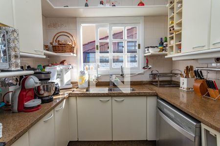 Casa de condomínio à venda com 192m², 3 quartos e 4 vagasCozinha