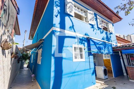 Casa de condomínio à venda com 192m², 3 quartos e 4 vagasÁrea Externa