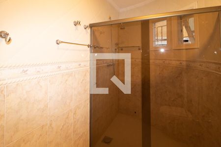 Casa para alugar com 380m², 5 quartos e 5 vagasBanheiro da Suíte 3