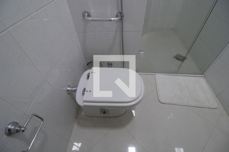 Casa para alugar com 380m², 5 quartos e 5 vagasBanheiro do Quarto 5