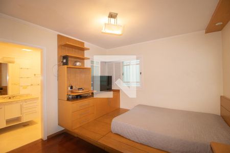 Casa para alugar com 380m², 5 quartos e 5 vagasSuite 2