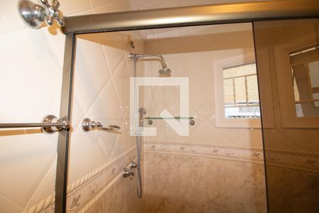 Casa para alugar com 380m², 5 quartos e 5 vagasBanheiro da Suíte 3