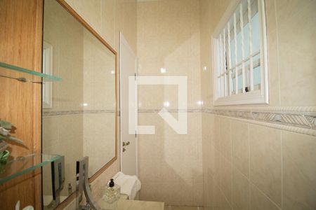 Casa para alugar com 380m², 5 quartos e 5 vagasLavabo