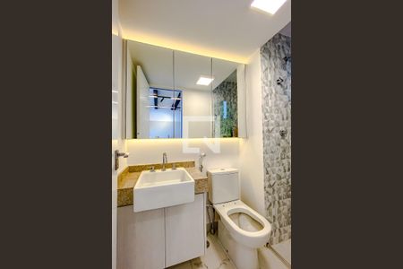 Banheiro de kitnet/studio à venda com 1 quarto, 39m² em Vila Mariana, São Paulo