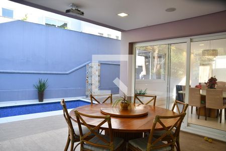 Casa de condomínio para alugar com 370m², 4 quartos e 6 vagasÁrea gourmet