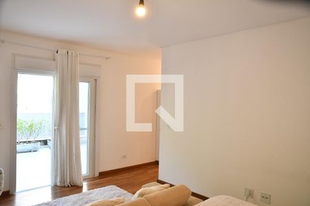 Casa de condomínio para alugar com 370m², 4 quartos e 6 vagasSuíte 4