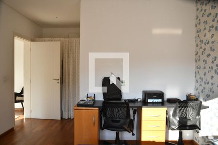 Casa de condomínio para alugar com 370m², 4 quartos e 6 vagasSuíte 1