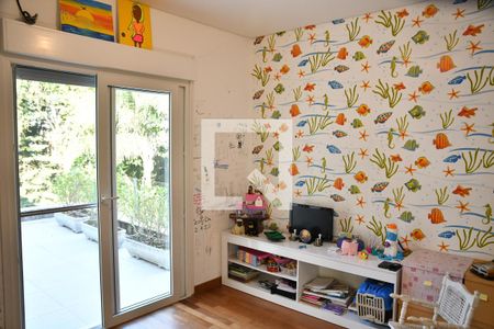 Casa de condomínio para alugar com 370m², 4 quartos e 6 vagasSuíte 3